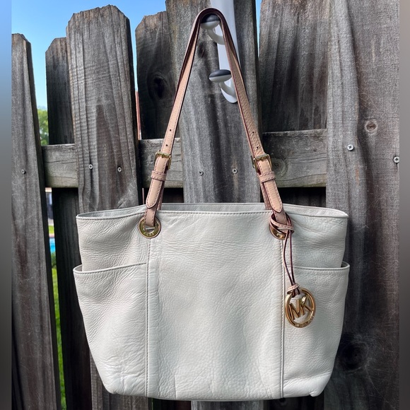 MICHAEL Michael Kors Handbags - Michael Kors Leather Jet Set Tote